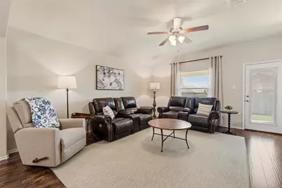 2912 Jackal Drive, Waco, TX 76655 - Photo 9