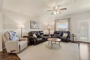 2912 Jackal Dr, Waco, TX 76655 - Photo 9