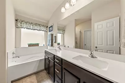 2912 Jackal Drive, Waco, TX 76655 - Photo 13