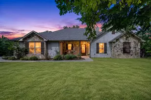 9236 Safari Bluff, LaRue, TX 75770 - Photo 1