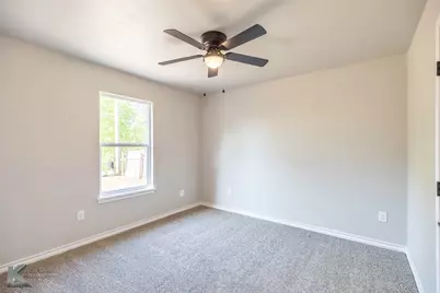 1438 N 6th Street, Abilene, TX 79601 - Photo 17