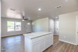 1438 N 6th St, Abilene, TX 79601 - Photo 7