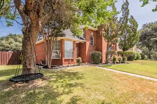 812 Chaparral Dr, Grand Prairie, TX 75052 - Photo 31