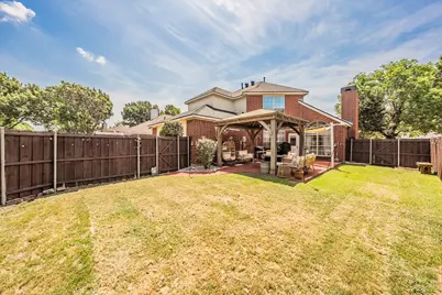 812 Chaparral Drive, Grand Prairie, TX 75052 - Photo 27