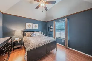 812 Chaparral Dr, Grand Prairie, TX 75052 - Photo 19
