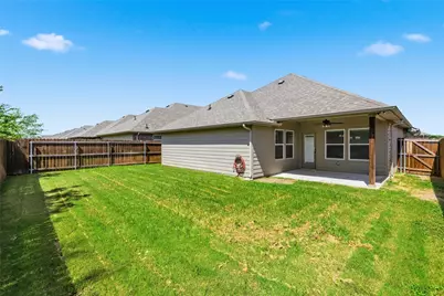 7904 Grant Lane, Greenville, TX 75402 - Photo 11