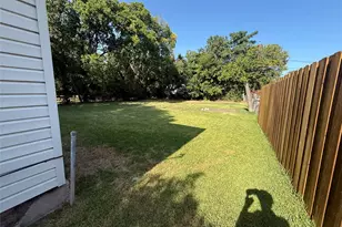 3008 Ballinger Dr, Garland, TX 75041 - Photo 7