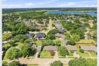 1109 Williamsburg Drive, Ennis, TX 75119 - Photo 31