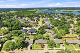 1109 Williamsburg Dr, Ennis, TX 75119 - Photo 31
