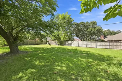 1109 Williamsburg Drive, Ennis, TX 75119 - Photo 25