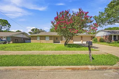 1109 Williamsburg Drive, Ennis, TX 75119 - Photo 3