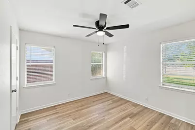 1109 Williamsburg Drive, Ennis, TX 75119 - Photo 17