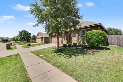 8305 Spitfire Trail, Aubrey, TX 76227 - Photo 3