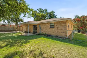 904 Spanish Trail Dr, Granbury, TX 76048 - Photo 21