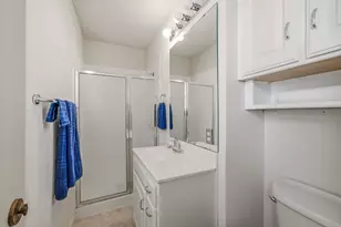 904 Spanish Trail Dr, Granbury, TX 76048 - Photo 17