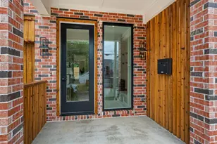 333 N Moore St, Dallas, TX 75203 - Photo 3