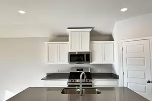 3300 Kingdom Dr, Denton, TX 76208 - Photo 3