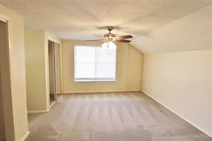 900 Valley Ridge Dr, DeSoto, TX 75115 - Photo 13