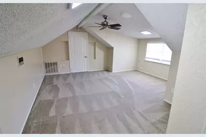 900 Valley Ridge Drive, DeSoto, TX 75115 - Photo 17