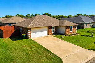 2003 Firefly Cir, Bellmead, TX 76705 - Photo 29