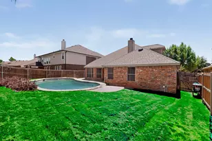 839 Evergreen Ln, Burleson, TX 76028 - Photo 39