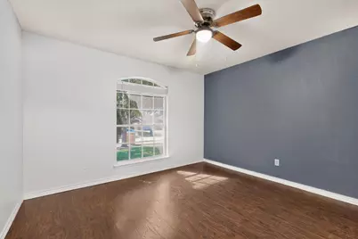 839 Evergreen Lane, Burleson, TX 76028 - Photo 23