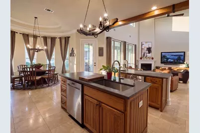 4601 Byron Circle, Irving, TX 75038 - Photo 15