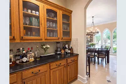 4601 Byron Circle, Irving, TX 75038 - Photo 9