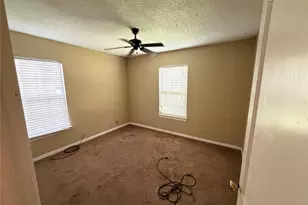 2423 Simpson St, Paris, TX 75460 - Photo 9