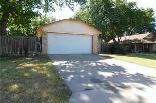 404 Pace Dr, Denton, TX 76209 - Photo 3