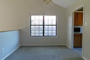 404 Pace Dr, Denton, TX 76209 - Photo 7