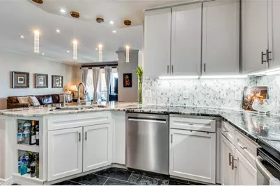 330 Las Colinas Boulevard E #1016, Irving, TX 75039 - Photo 9
