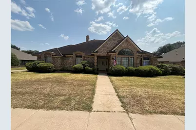 1712 Hampton Court, Bedford, TX 76021 - Photo 1
