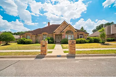 1712 Hampton Court, Bedford, TX 76021 - Photo 1