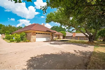 1712 Hampton Court, Bedford, TX 76021 - Photo 39