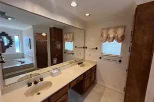 1712 Hampton Ct, Bedford, TX 76021 - Photo 17