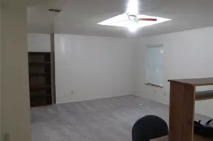 740 Emberwood Dr, Dallas, TX 75232 - Photo 19