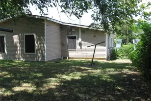 740 Emberwood Dr, Dallas, TX 75232 - Photo 23