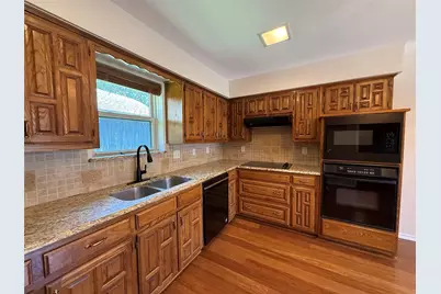 3205 Cross Bend Road, Plano, TX 75023 - Photo 11