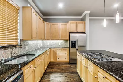2411 N Hall Street #20, Dallas, TX 75204 - Photo 5