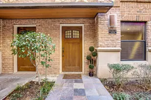 2411 N Hall St, Dallas, TX 75204 - Photo 1