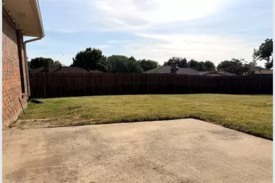 1603 E Peters Colony Road, Carrollton, TX 75007 - Photo 19
