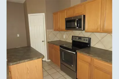 5804 Mariposa Drive, McKinney, TX 75070 - Photo 3