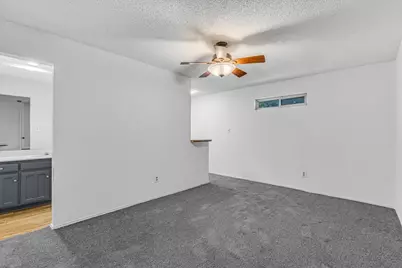 704 Matthews Court, Arlington, TX 76012 - Photo 23