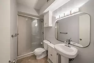 10100 Regal Park Ln, Dallas, TX 75230 - Photo 19