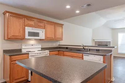 201 Whitestone Way, Weatherford, TX 76085 - Photo 13