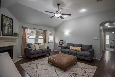 809 Hardwood Drive, McKinney, TX 75069 - Photo 9