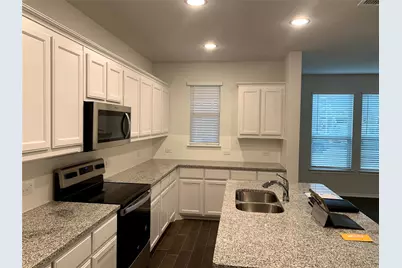 407 Milverton Drive, Fort Worth, TX 76036 - Photo 9