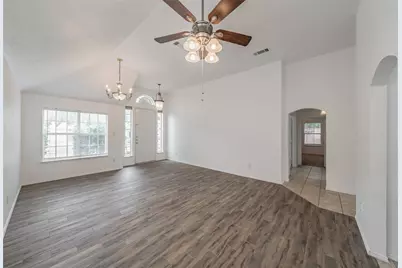 4728 Grant Park Avenue, Fort Worth, TX 76137 - Photo 5