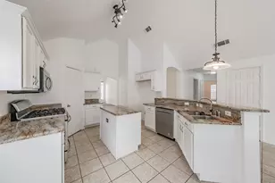 4728 Grant Park Ave, Fort Worth, TX 76137 - Photo 9